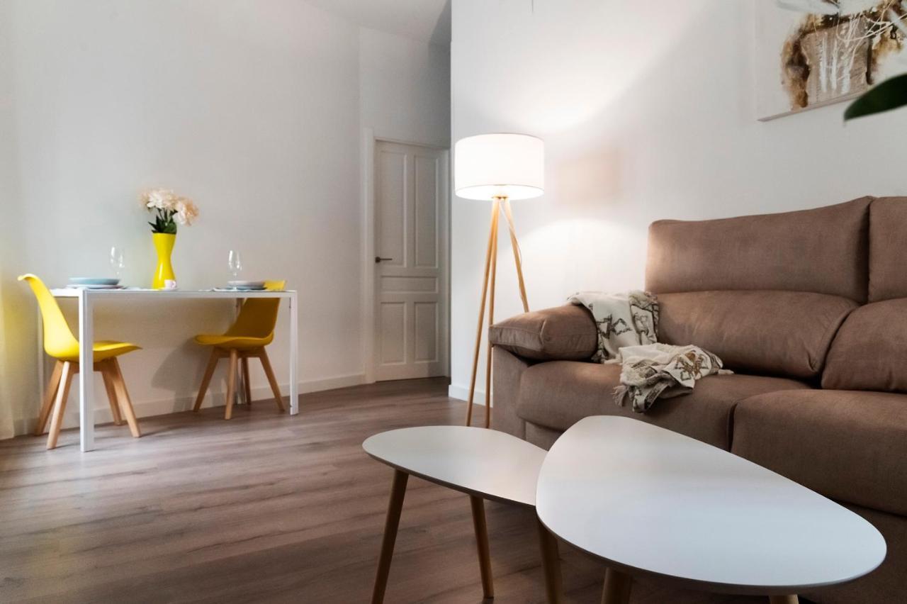 La Puerta Del Salvador Apartamento Casco Historico Cuenca  Eksteriør billede