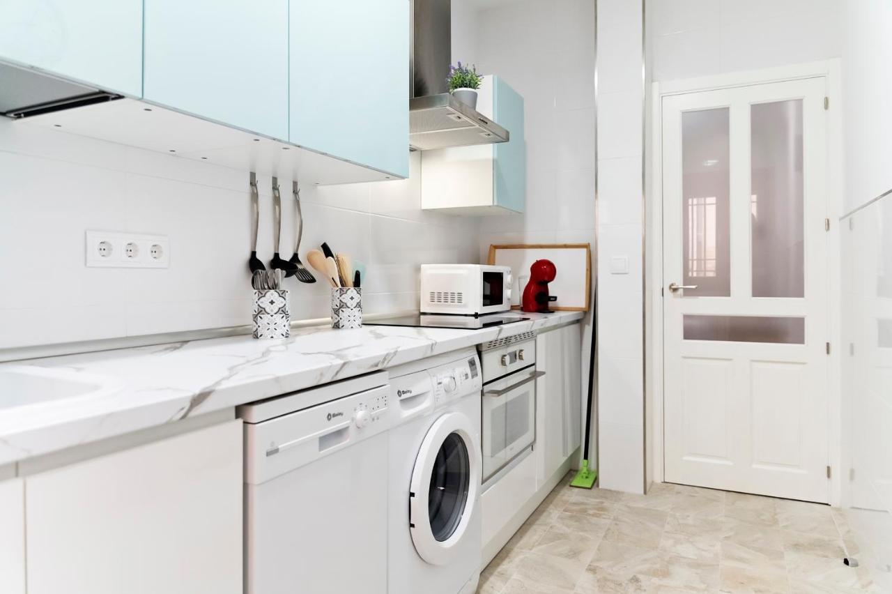 La Puerta Del Salvador Apartamento Casco Historico Cuenca  Eksteriør billede